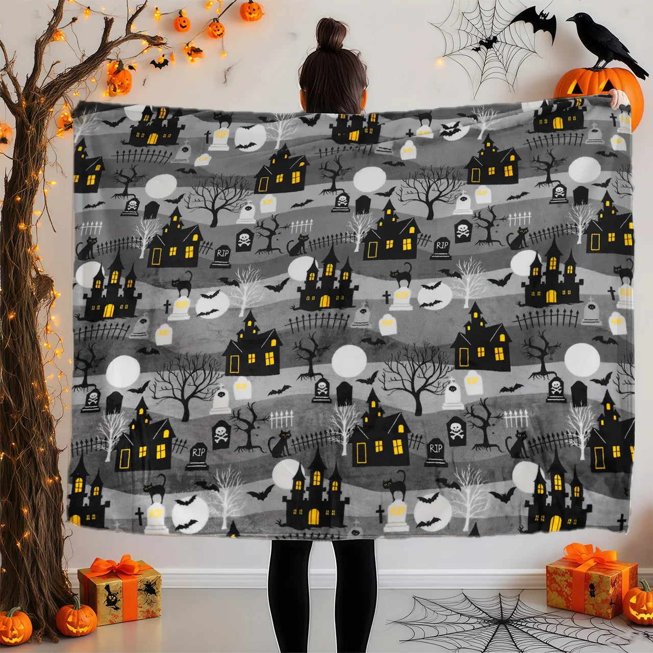 Cozy Checkered Plush Throw Blanket . Soft Warm Flannel Blanket for Couch, Bed & Home Decor